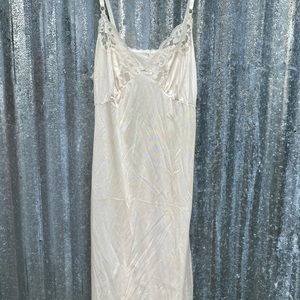 Vintage slip